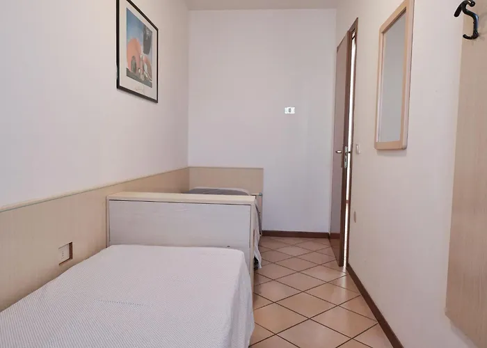 Cozy Flat In A Bright Residence-beahost * Rosolina Mare
