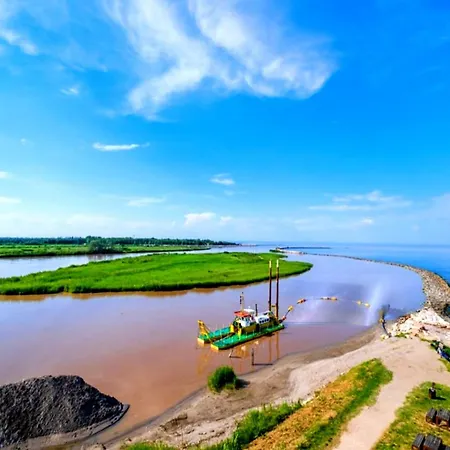 Cozy Flat In A Bright Residence-beahost Розолина-Маре